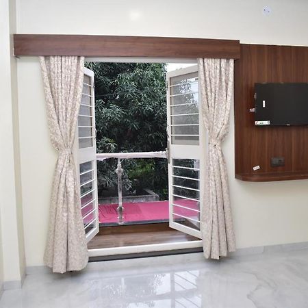 שירדי Hotel Sai Sandesh מראה חיצוני תמונה