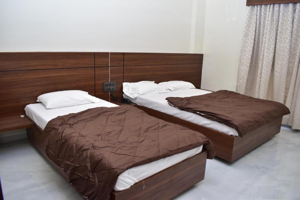 שירדי Hotel Sai Sandesh מראה חיצוני תמונה