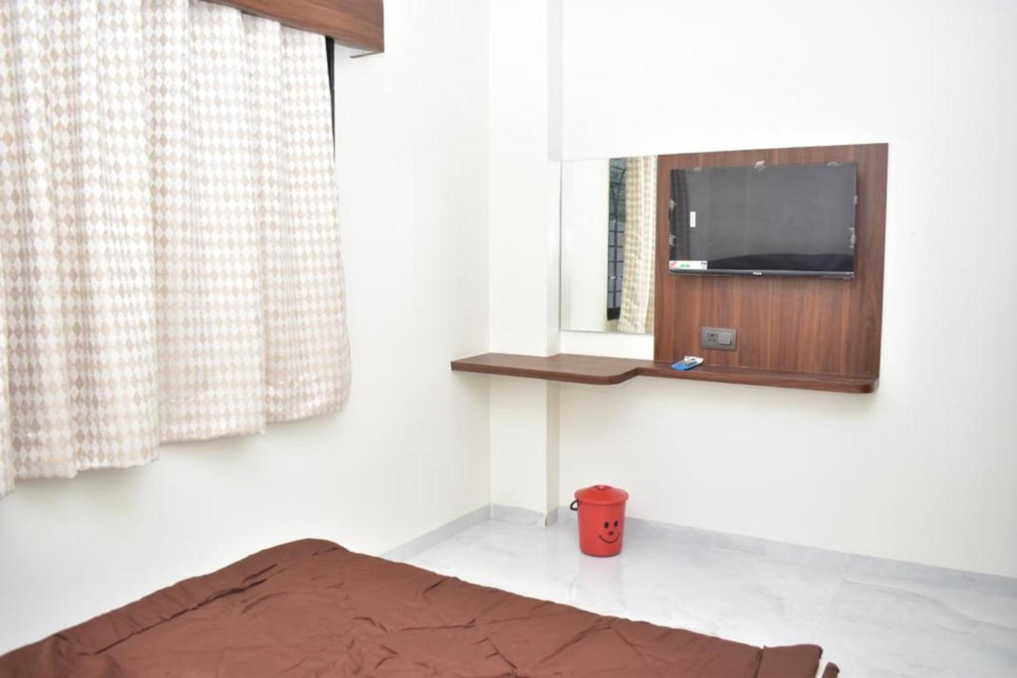 שירדי Hotel Sai Sandesh מראה חיצוני תמונה